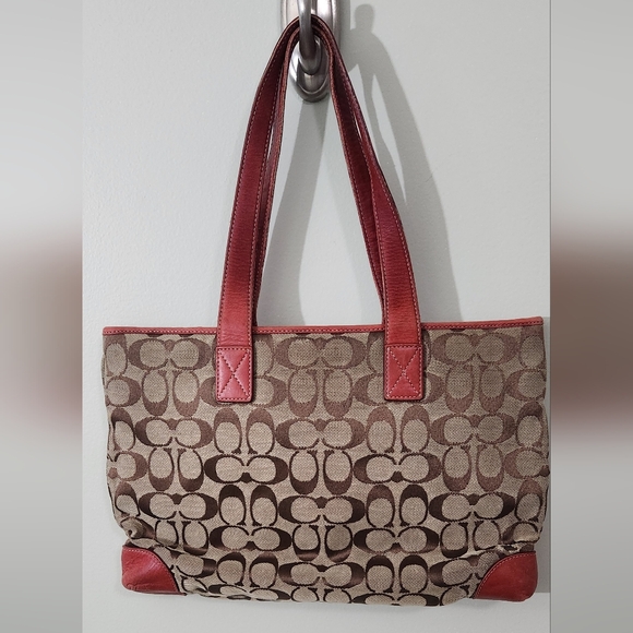 Coach tote - Picture 5 of 14